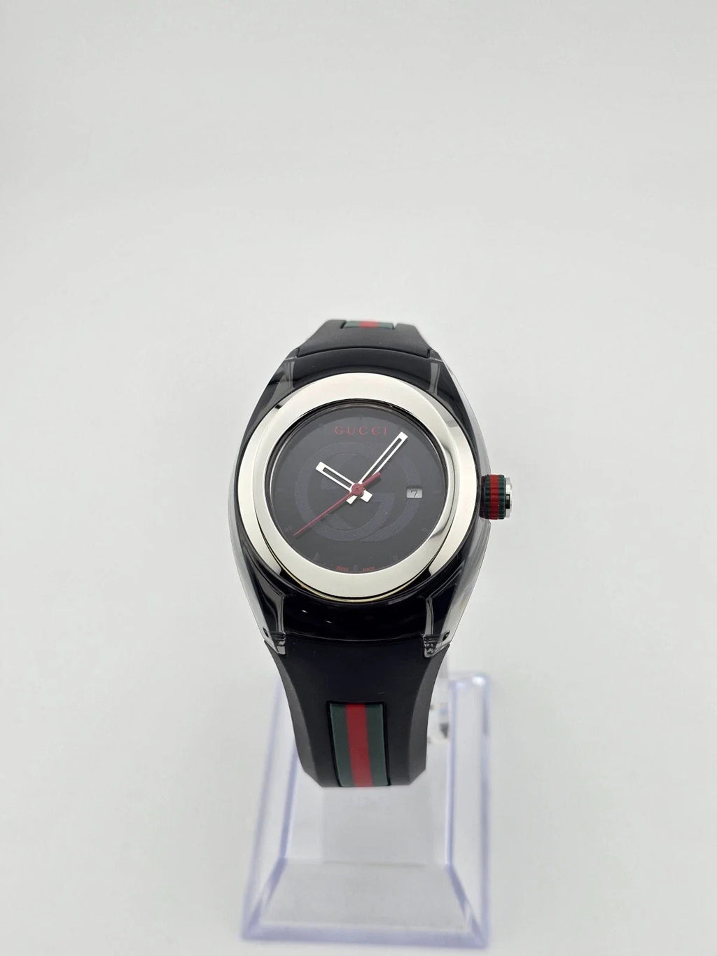 Gucci Sync L Women's Black Dial Rubber Band Quartz Watch - YA137301 ($670 MSRP)