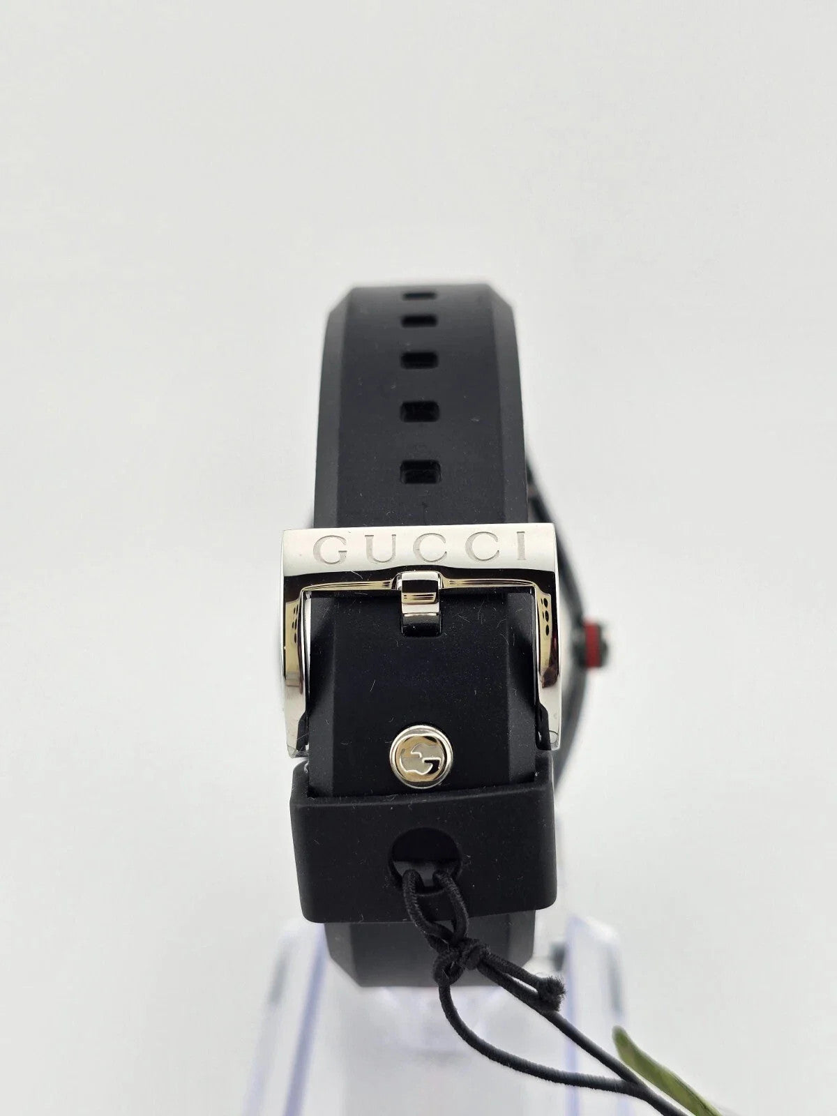 Gucci Sync L Women's Black Dial Rubber Band Quartz Watch - YA137301 ($670 MSRP)