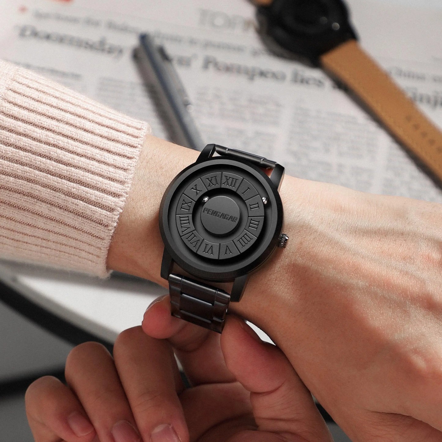 2025 New Men's Watches Top Luxury Quartz Watch For Men Creative Scrolling Pointer Magnetic Force Wrist Clock Relogio Masculino