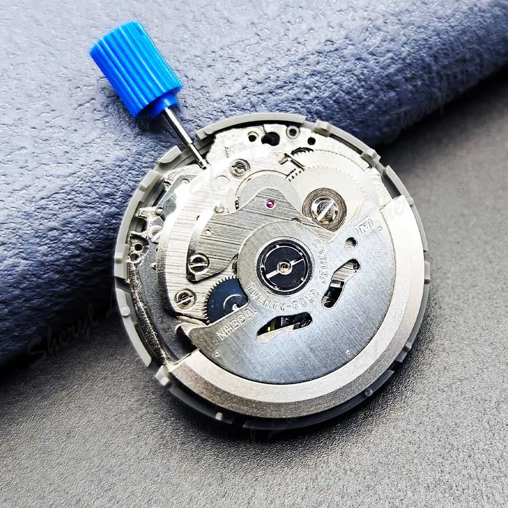 New Japanese original high-precision fully automatic mechanical movement NH39 movement watch assembly parts