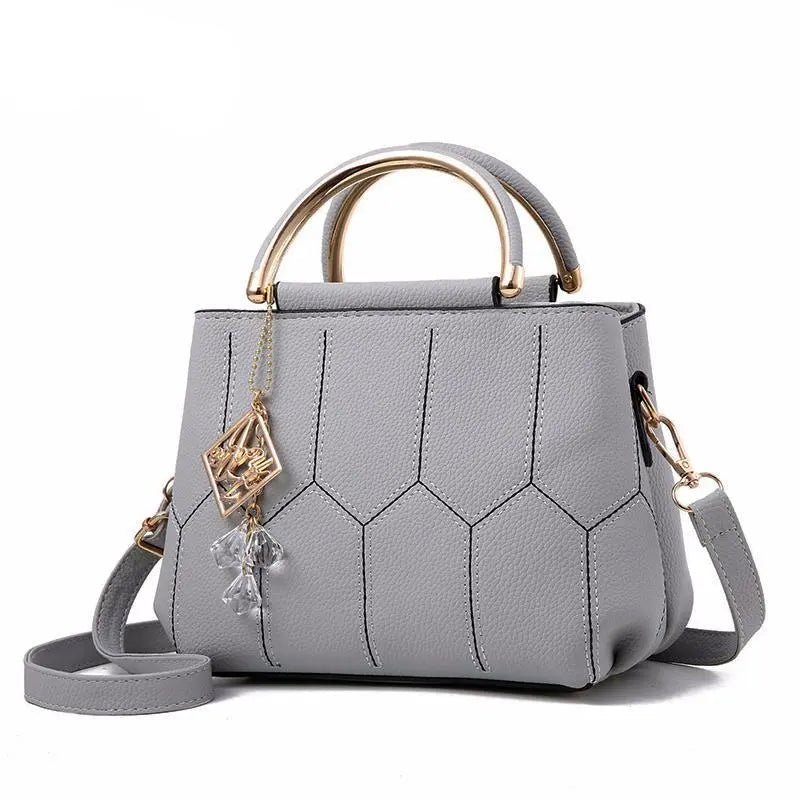 Luxury Leather Hoor Luxury Genuine Leather Designer Young Ladies Handbags High Quilted Trendy PU Leather Women's Tote Bags